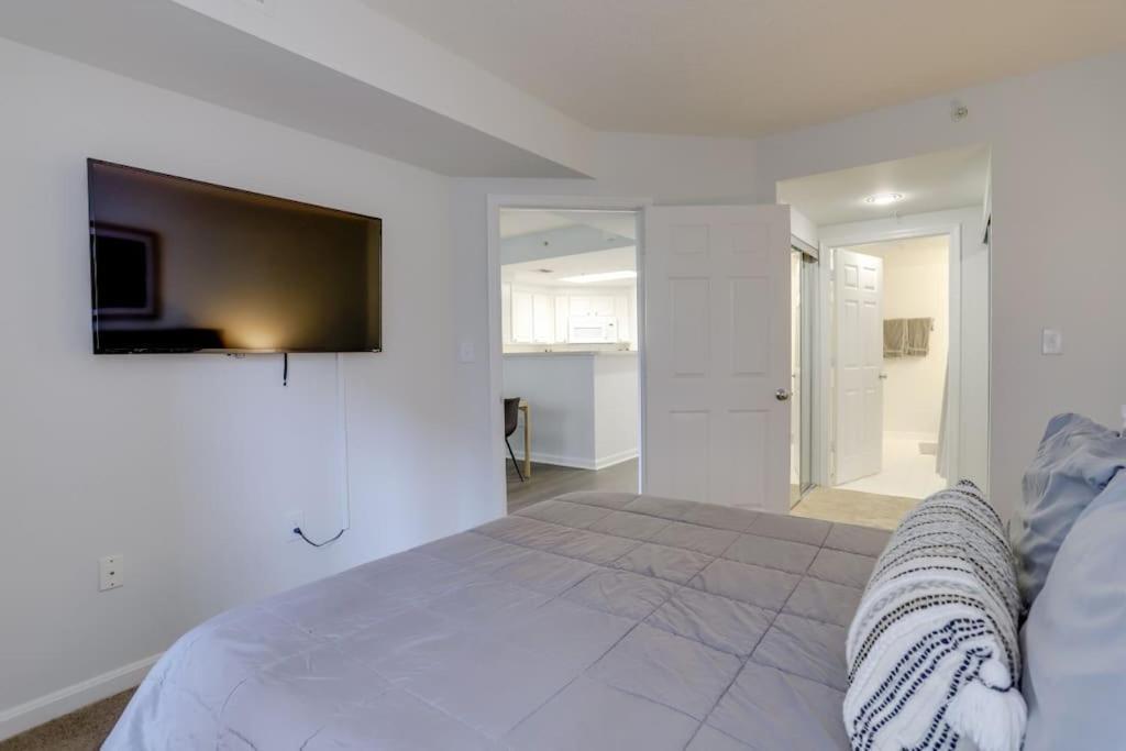 Sensational 1 Bedroom Condo At Ballston Place With Gym Arlington Exteriér fotografie
