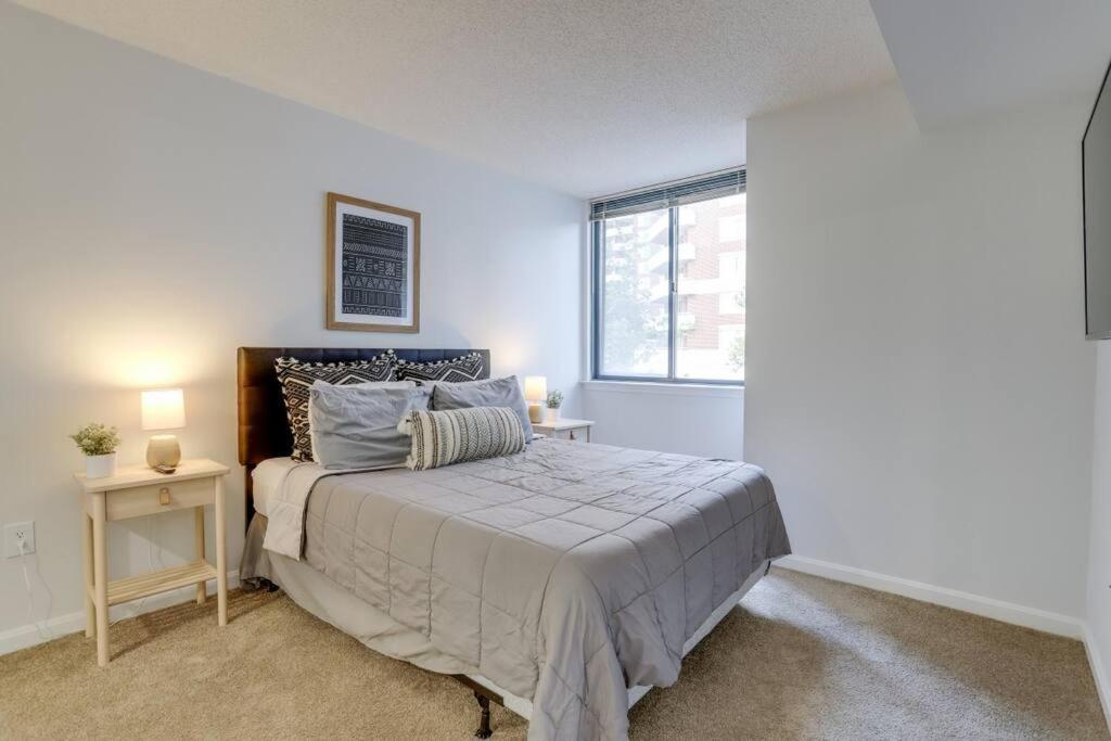 Sensational 1 Bedroom Condo At Ballston Place With Gym Arlington Exteriér fotografie