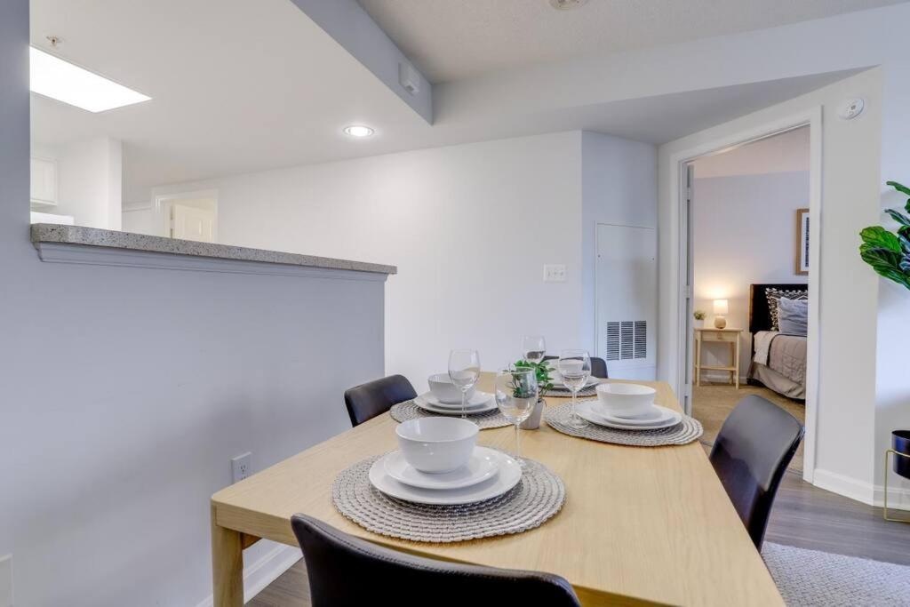 Sensational 1 Bedroom Condo At Ballston Place With Gym Arlington Exteriér fotografie