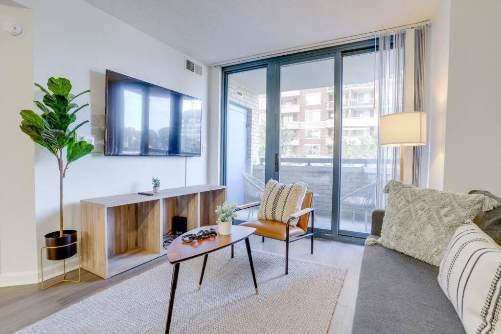 Sensational 1 Bedroom Condo At Ballston Place With Gym Arlington Exteriér fotografie